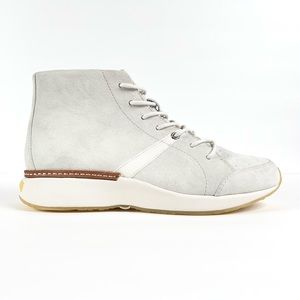 Tsubo Grey Hi Sport Sneaker